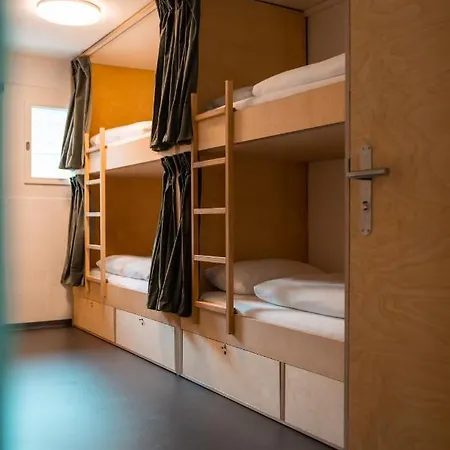 Bogentrakt * 库尔